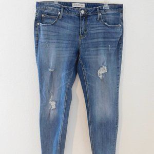 Maurices Jeans Womens Size 36x30 * Skinny True Blue Distressed Denim